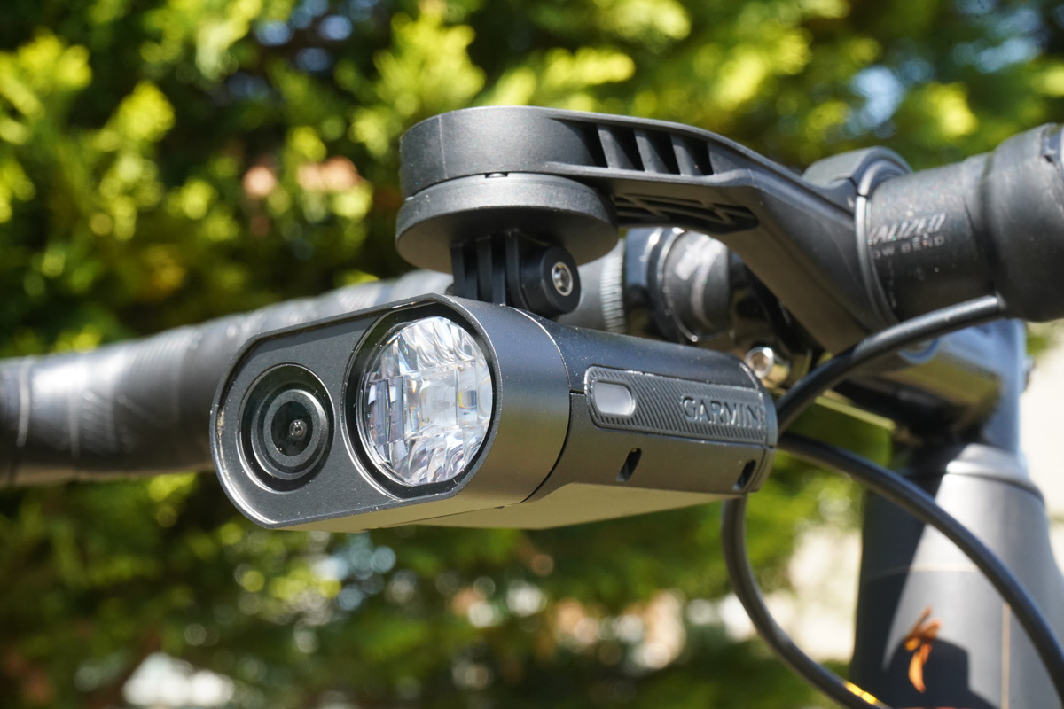 GARMIN VARIA VUE ライト　ドラレコ ガーミン Varia Vue フロントライト×カメラでサイクリングの安全と記録